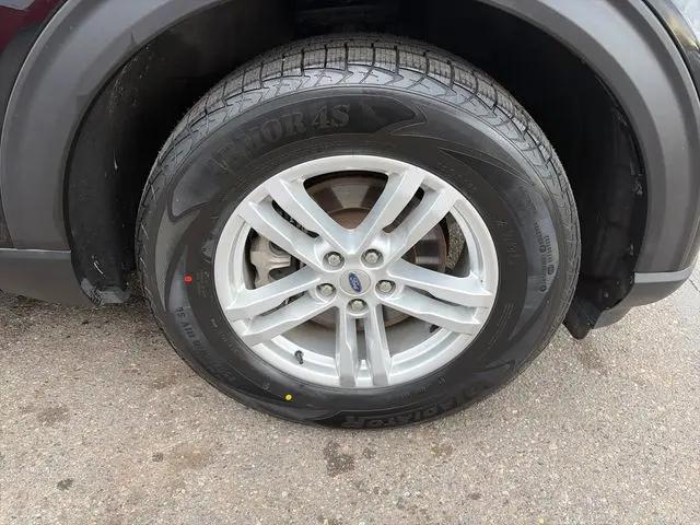 2023 Ford Explorer Base