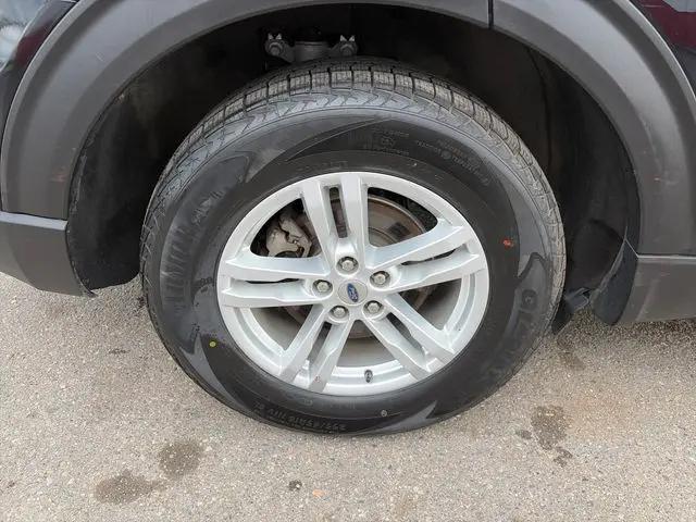 2023 Ford Explorer Base