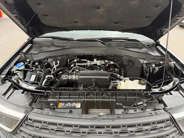2023 Ford Explorer Base
