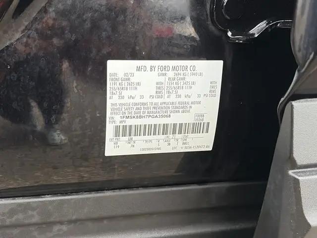 2023 Ford Explorer Base