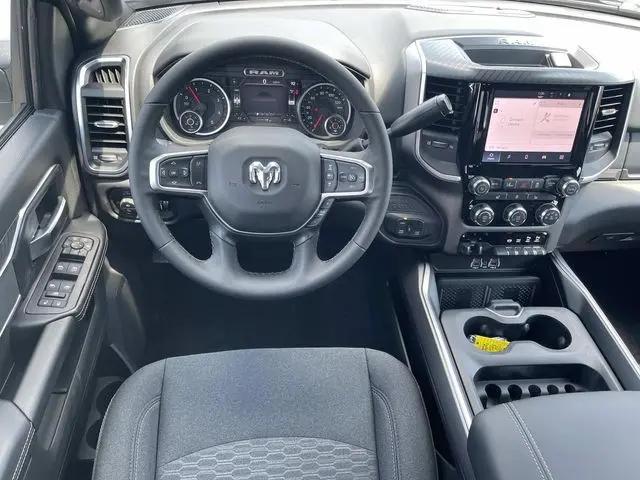2026 Ram 2500 Big Horn Crew Cab 4x4 64 Box