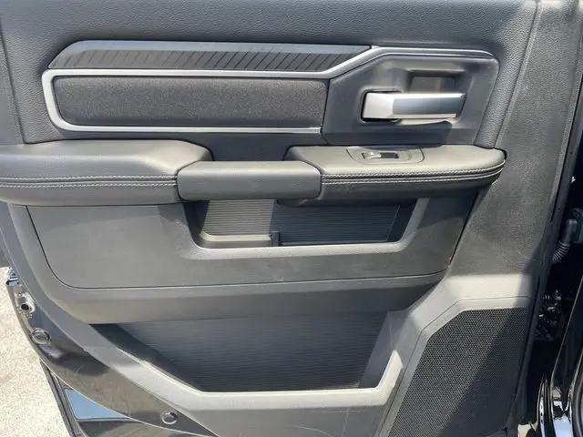 2026 Ram 2500 Big Horn Crew Cab 4x4 64 Box