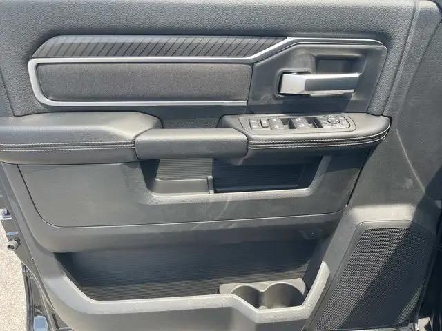 2026 Ram 2500 Big Horn Crew Cab 4x4 64 Box