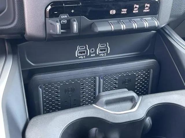 2026 Ram 2500 Big Horn Crew Cab 4x4 64 Box