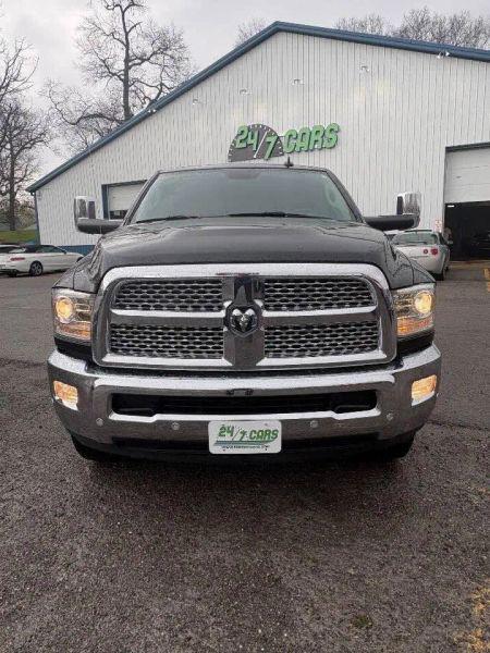 2018 Ram 2500 Laramie Crew Cab 4x4 64 Box