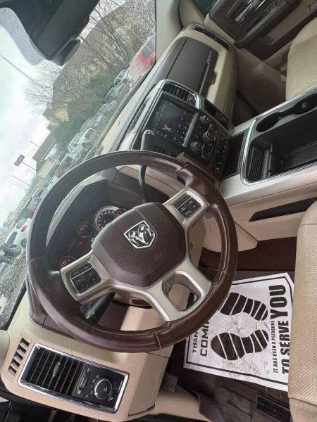 2018 Ram 2500 Laramie Crew Cab 4x4 64 Box