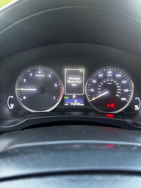 2017 Lexus IS 200t 200t