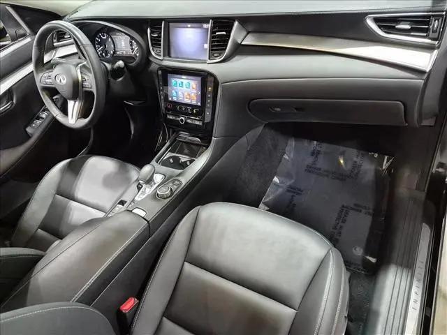 2021 INFINITI QX50 LUXE