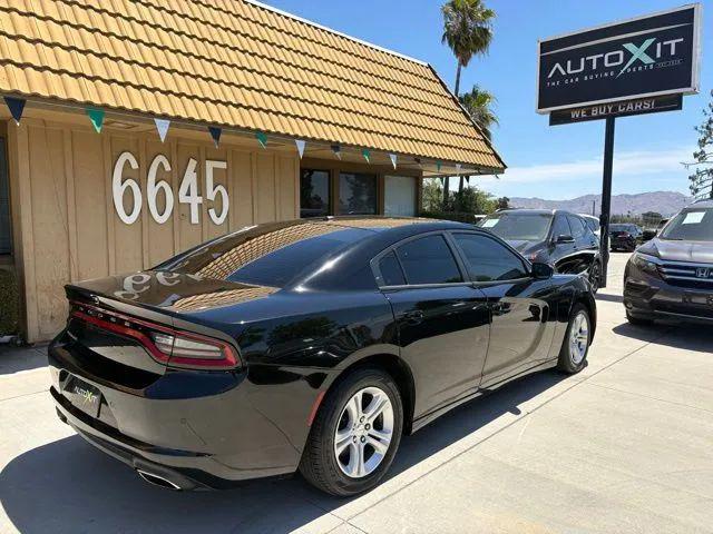 2021 Dodge Charger SXT RWD