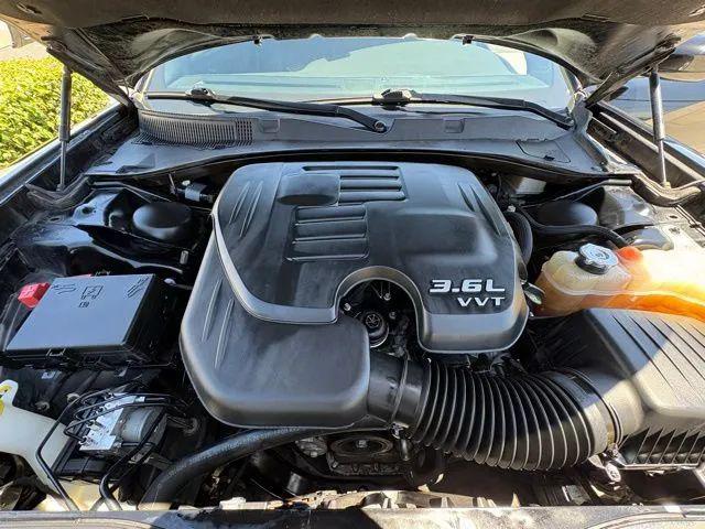 2021 Dodge Charger SXT RWD