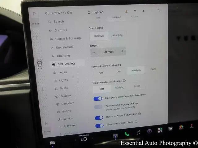 2023 Tesla Model S Plaid Tri Motor All-Wheel Drive