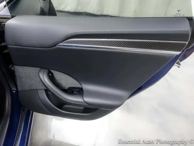 2023 Tesla Model S Plaid Tri Motor All-Wheel Drive