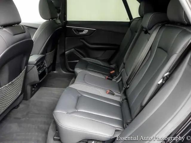 2021 Audi Q8 Premium Plus 55 TFSI quattro Tiptronic
