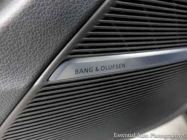 2021 Audi Q8 Premium Plus 55 TFSI quattro Tiptronic