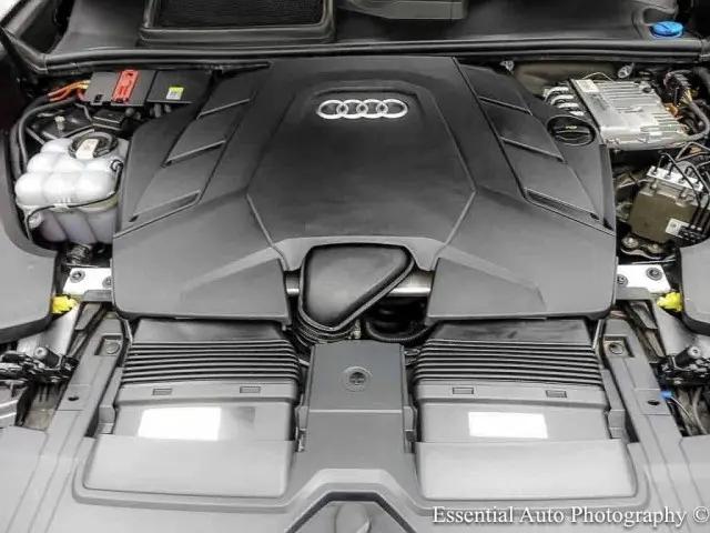 2021 Audi Q8 Premium Plus 55 TFSI quattro Tiptronic