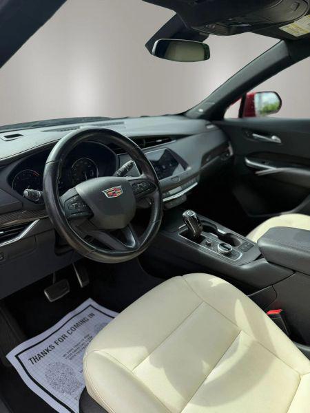 2019 Cadillac XT4 Sport