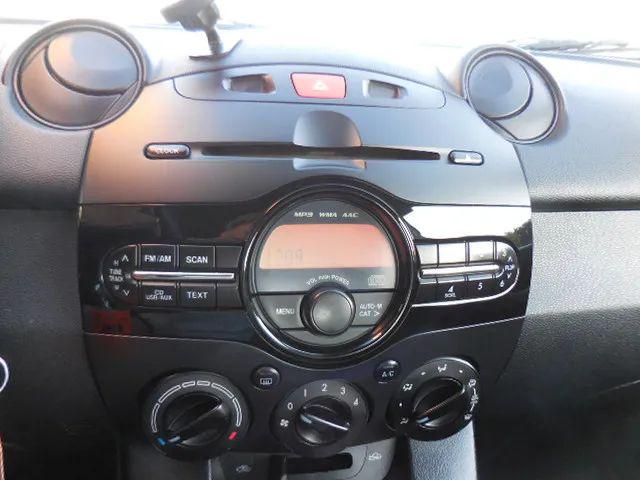 2013 Mazda Mazda2 Sport