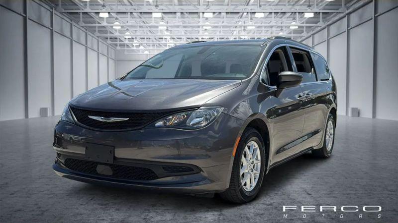 2021 Chrysler Voyager LXI for sale in Miami, FL
