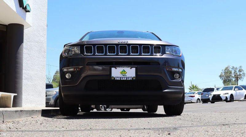 2020 Jeep Compass Latitude FWD