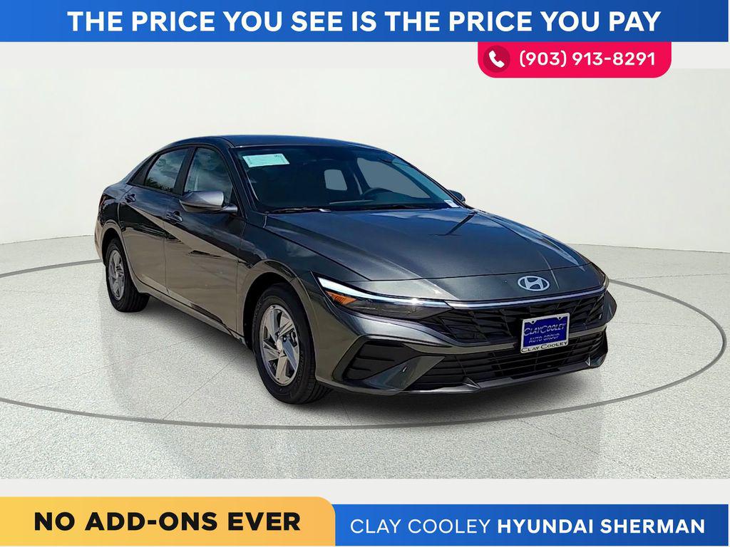 2026 Hyundai Elantra SE