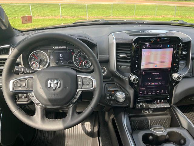 2027 RAM Ram 1500 RAM 1500 LARAMIE CREW CAB 4X4 57 BOX 2027 RAM Ram 1500 RAM 1500 LARAMIE CREW CAB 4X4 57 BOX