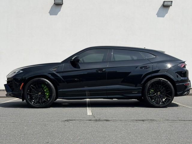 2025 Lamborghini Urus SE - Photo 6