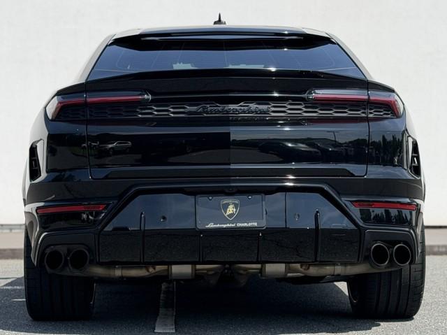2025 Lamborghini Urus SE - Photo 8