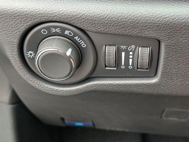 2027 Chrysler Pacifica Pinnacle