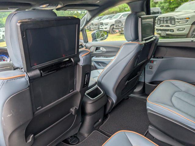 2027 Chrysler Pacifica Pinnacle