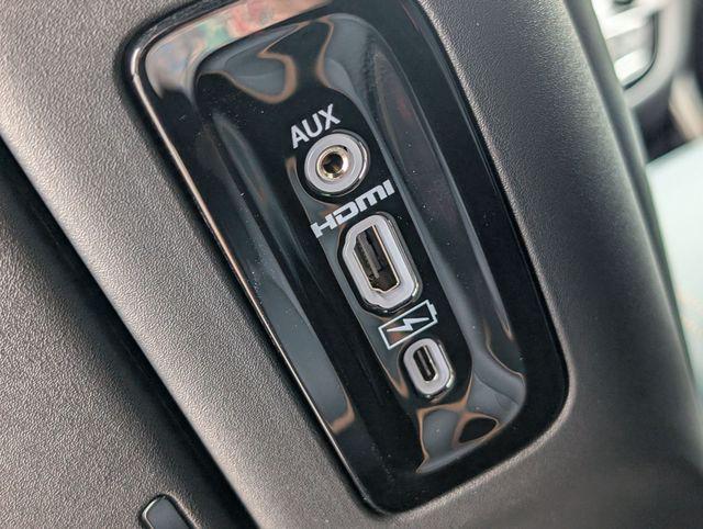 2027 Chrysler Pacifica Pinnacle