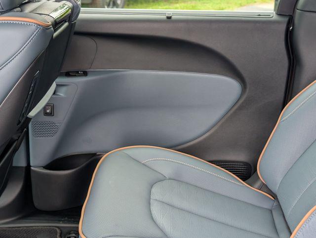 2027 Chrysler Pacifica Pinnacle