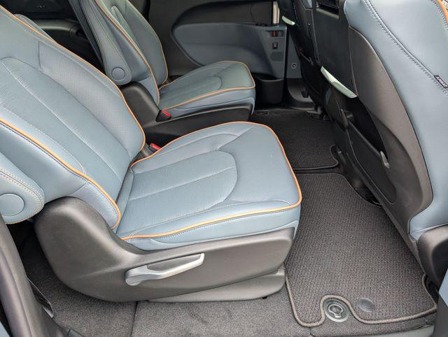 2027 Chrysler Pacifica Pinnacle