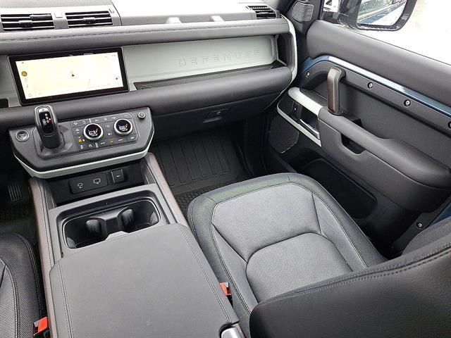 Used 2024 Land Rover Defender 90 P400 X-Dynamic SE For Sale in East Hanover, NJ