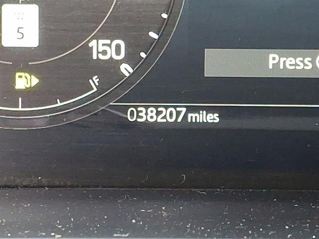 Used 2024 Land Rover Defender 90 P400 X-Dynamic SE For Sale in East Hanover, NJ