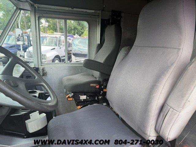 2016 Freightliner Van Unknown