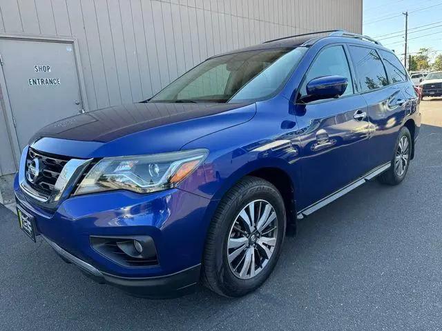 2017 Nissan Pathfinder SL for sale in Salem, OR