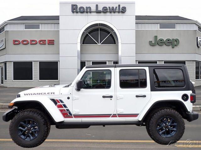 2026 Jeep Wrangler 4-Door Willys 41 2026 Jeep Wrangler 4-Door Willys 41