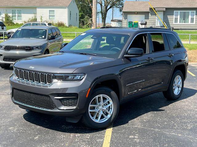 2026 Jeep Grand Cherokee GRAND CHEROKEE LAREDO 4X4