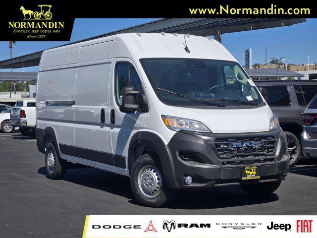 2027 RAM ProMaster Cargo Van Tradesman