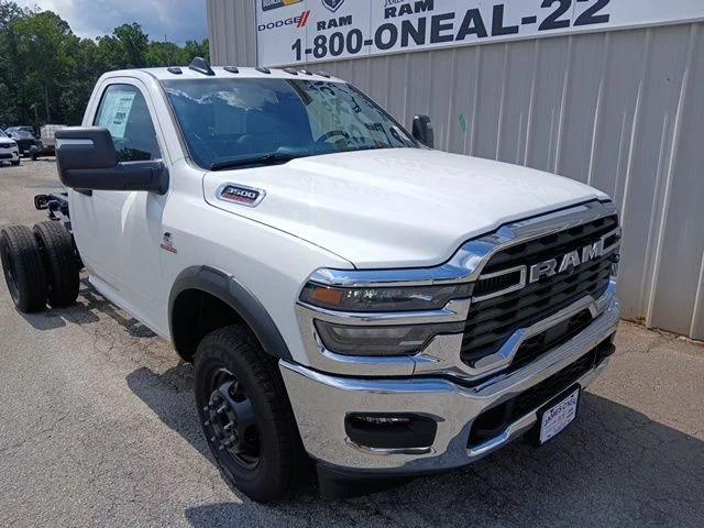 2026 RAM 3500 Chassis RAM 3500 TRADESMAN CHASSIS REGULAR CAB 4X4 60 CA