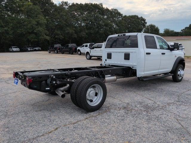 2026 RAM 5500 Chassis RAM 5500 TRADESMAN CHASSIS CREW CAB 4X4 84 CA