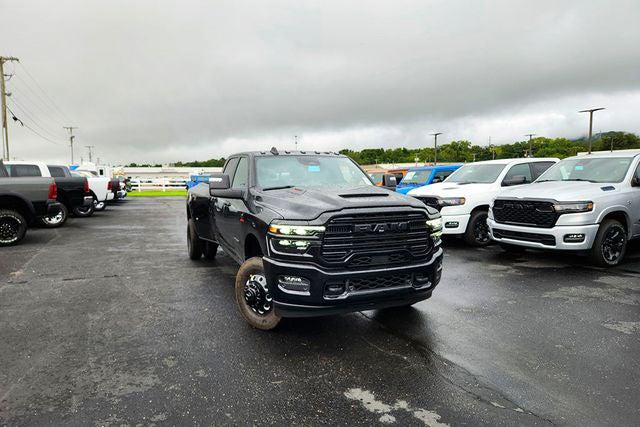 2026 RAM Ram 3500 RAM 3500 LARAMIE CREW CAB 4X4 8 BOX