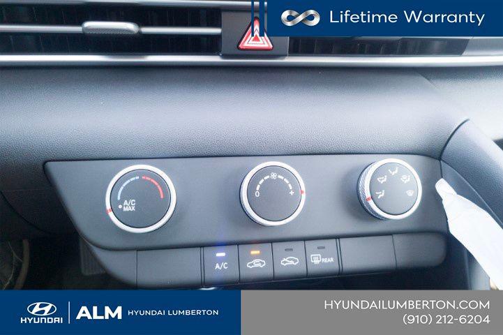 New 2026 Abyss Black Hyundai SE image 23