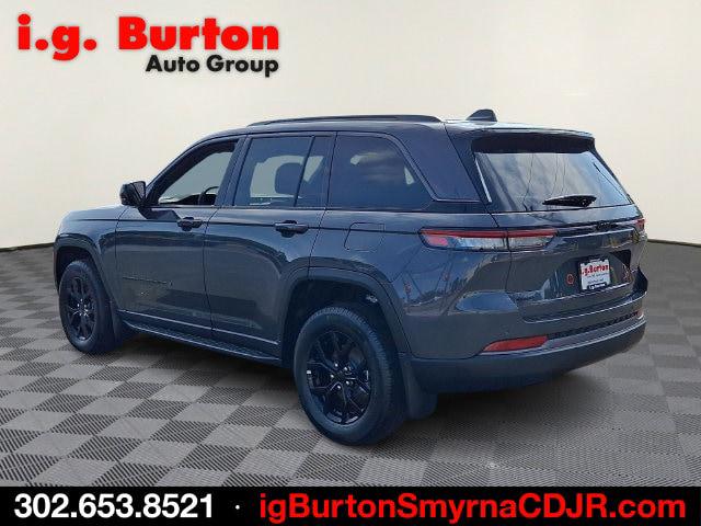 2026 Jeep Grand Cherokee GRAND CHEROKEE LAREDO ALTITUDE 4X4 2026 Jeep Grand Cherokee GRAND CHEROKEE LAREDO ALTITUDE 4X4