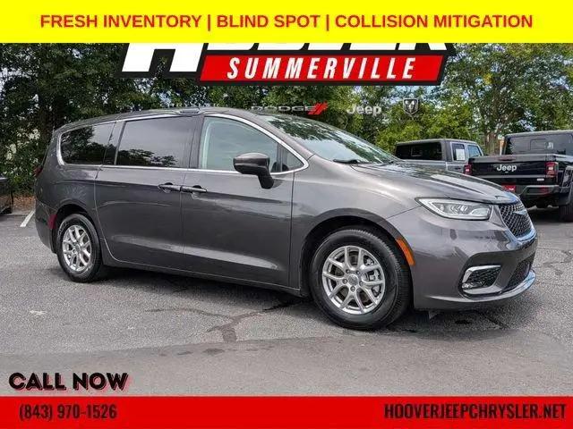 2023 Chrysler Pacifica Touring L for sale in Summerville, SC