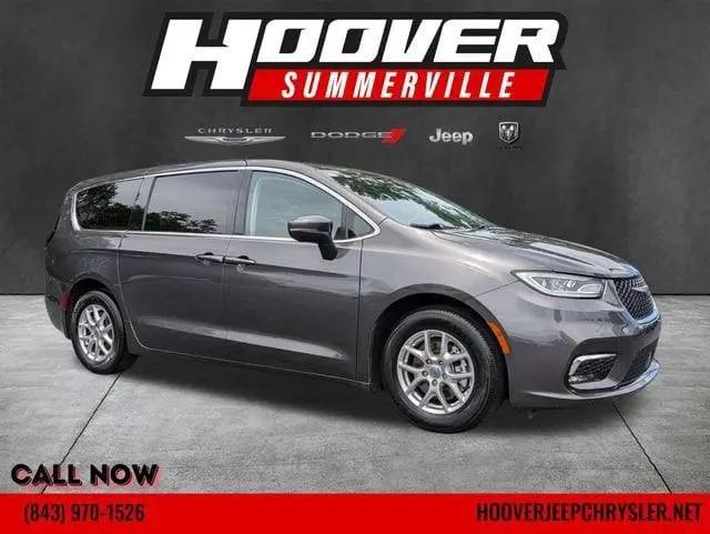 2023 Chrysler Pacifica Touring L for sale in Summerville, SC
