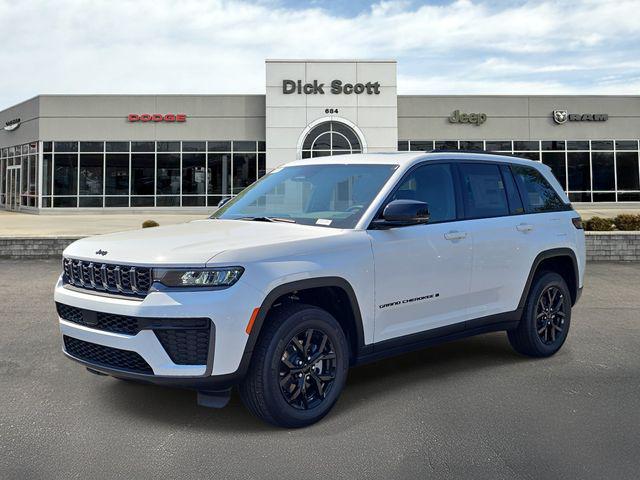 2026 Jeep Grand Cherokee GRAND CHEROKEE LAREDO ALTITUDE 4X4