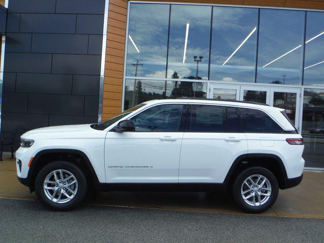 2026 Jeep Grand Cherokee GRAND CHEROKEE LAREDO X 4X4 2026 Jeep Grand Cherokee GRAND CHEROKEE LAREDO X 4X4