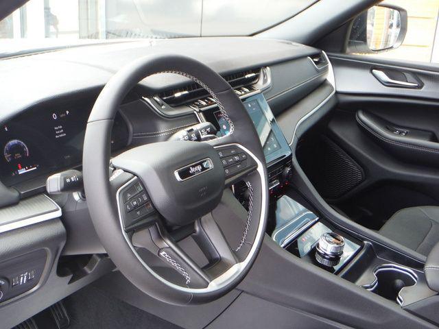2026 Jeep Grand Cherokee GRAND CHEROKEE LAREDO X 4X4 2026 Jeep Grand Cherokee GRAND CHEROKEE LAREDO X 4X4