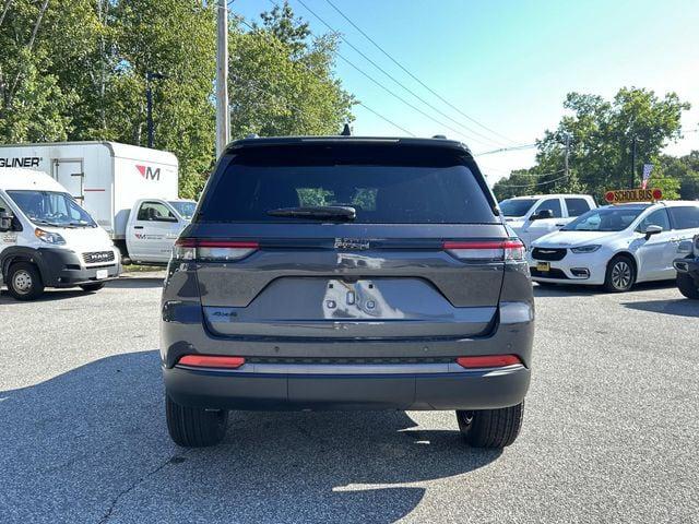 2026 Jeep Grand Cherokee GRAND CHEROKEE LAREDO ALTITUDE 4X4 2026 Jeep Grand Cherokee GRAND CHEROKEE LAREDO ALTITUDE 4X4